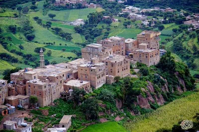 مليشيا الحوثي تحتجز مريضاً نفسيا في ريف إب