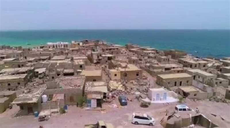الحديدة.. مليشيا الحوثي تعسكر منازل ومزارع المواطنين بالدريهمي