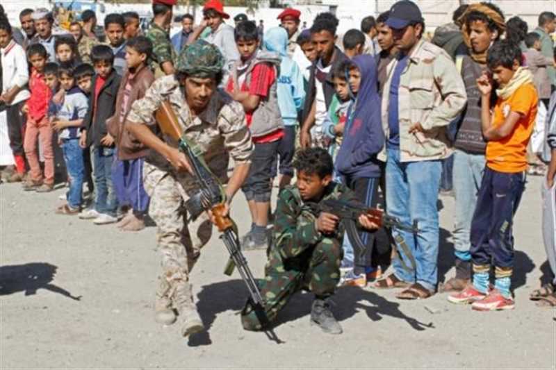 شبكة حقوقية: مليشيات الحوثي نفذت حملات استقطاب وتجنيد للفئات الأشد ضعفاً في صنعاء وإب