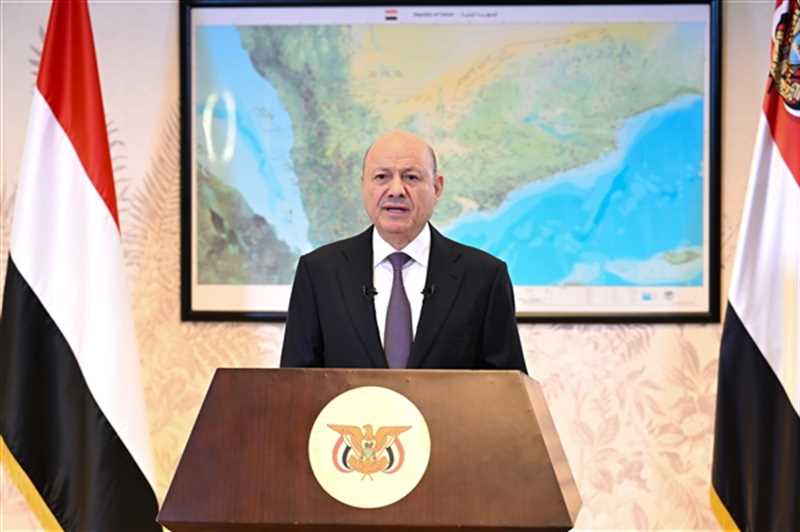 العليمي في خطاب ذكرى الوحدة: النظام الجمهوري والتعددية والوحدة شروط رئيسية لبناء اليمن الحديث