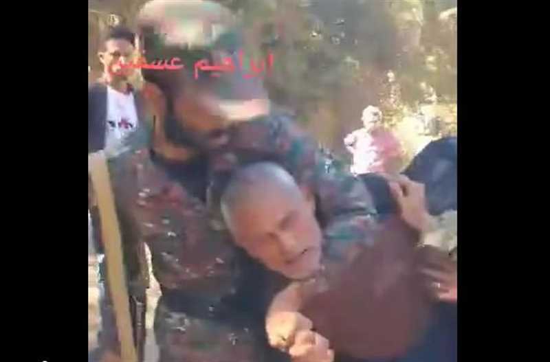 إب.. عناصر حوثية تعتدي على مُسن في جبلة(فيديو)