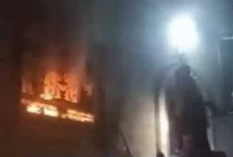 إب..عصابة حوثية تحرق منزل وكيل مدرسة في حبيش