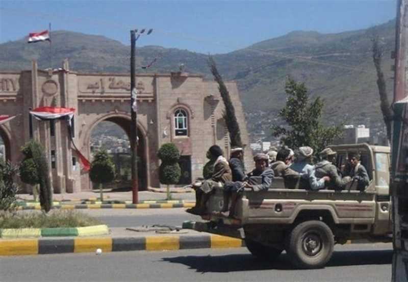 ناشطون وحقوقيون يطلقون حملة إعلامية لتسليط الضوء على النهب الحوثي لإيرادات ومؤسسات محافظة إب