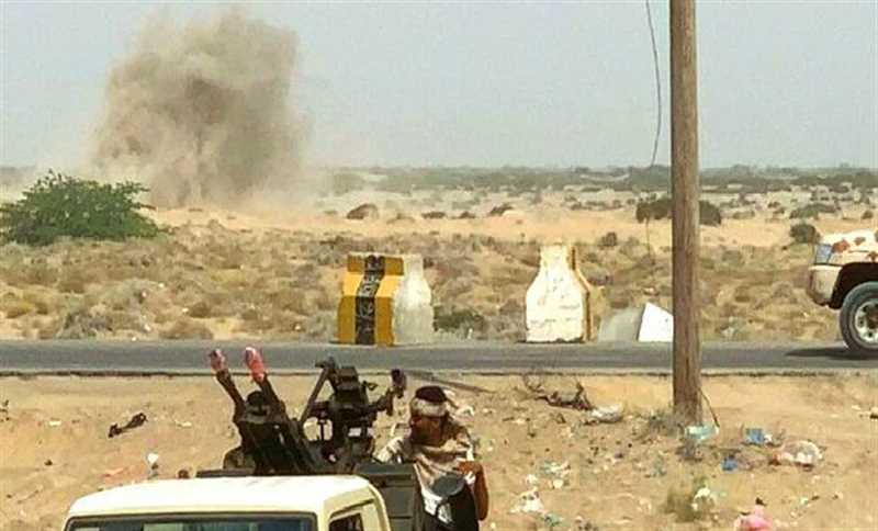 أبين..مقتل ضابط وإصابة أربعة جنود بانفجار عبوة ناسفة