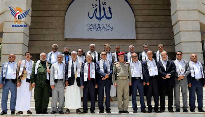 اليمن.. مصرع رئيس حكومة الحوثيين وعدد من وزرائه بغارة إسرائيلية