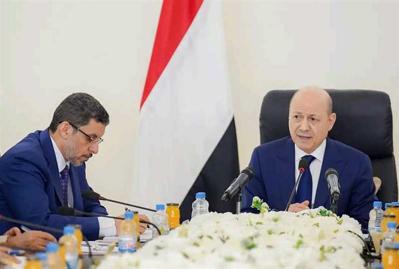 اليمن.. رئاسة الوزراء تؤكد أنه لا خلاف مع الرئاسة ومعركتها الوحيدة مع مليشيا الحوثي