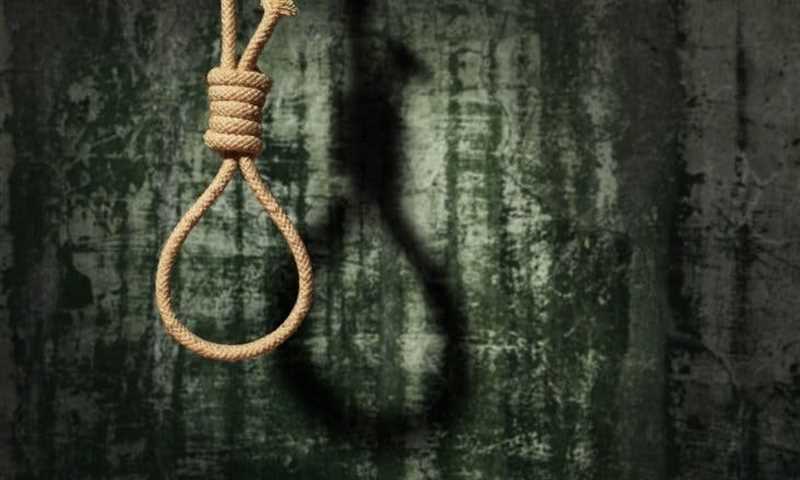 تراكم الديون تدفع صاحب محل لبيع الدجاج لإنهاء حياته في إحدى بلدات إب