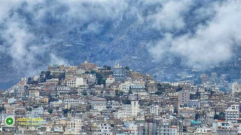 وفاة مواطن جوعاً داخل منزله بمدينة إب القديمة