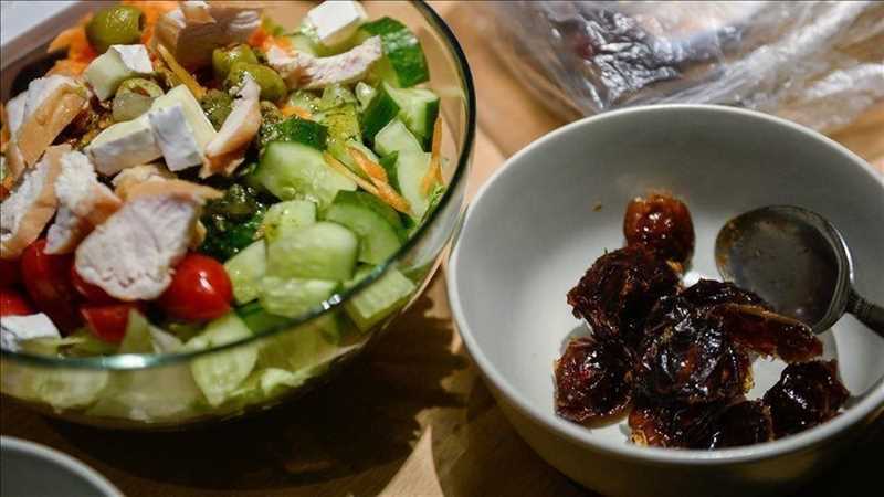مع حلول رمضان.. نصائح للصائمين والمصابين بأمراض مزمنة