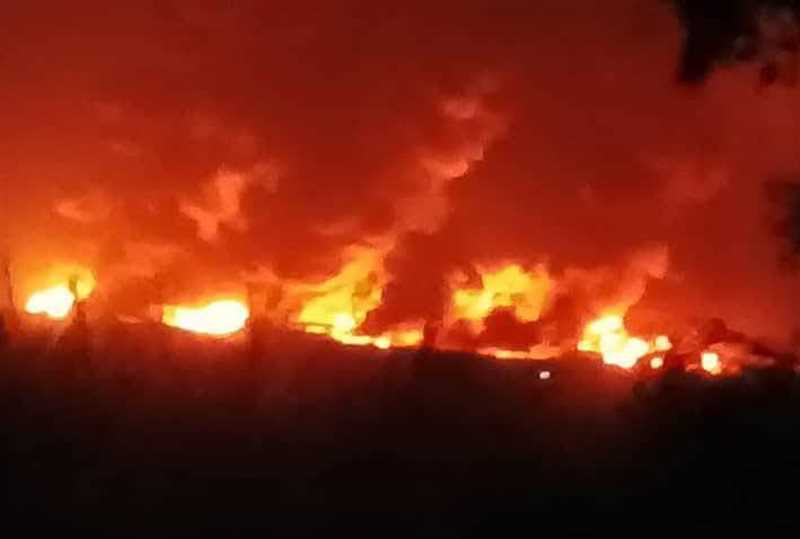 سيدفع ثمنها المدنيون..منظمة دولية تندد بتدمير مطار صنعاء وميناء الحديدة